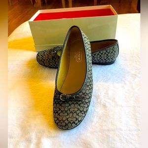 Coach Crystal Mini L/Napa Flats EUC